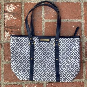 Tommy Hilfiger shopping tote